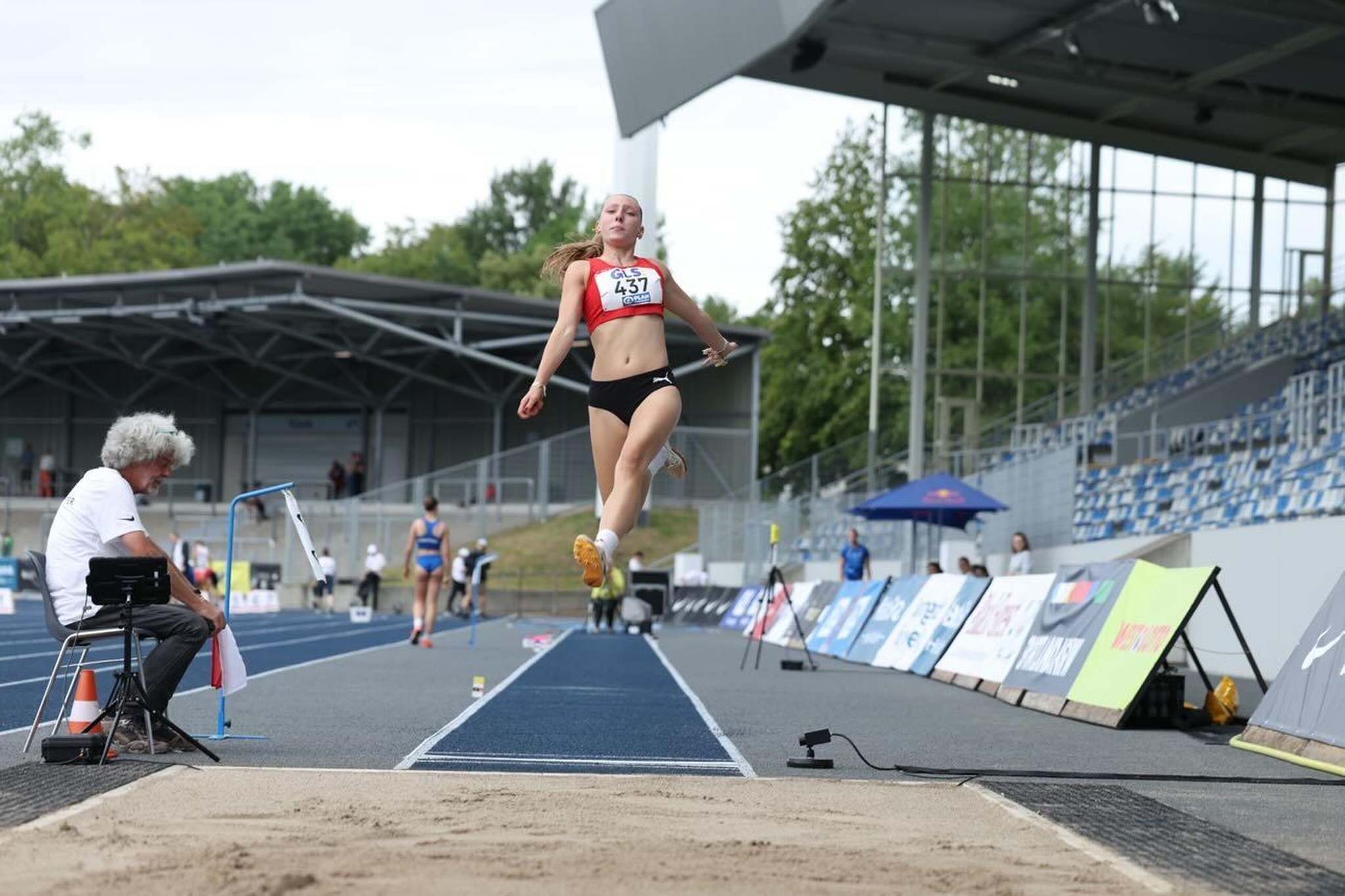 Amelie Giese fliegt zur Europameisterschaft